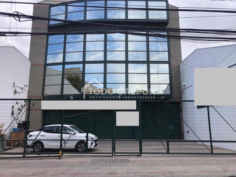 Arriendo de Propiedad Comercial Nueva - Patronato - Recoleta.